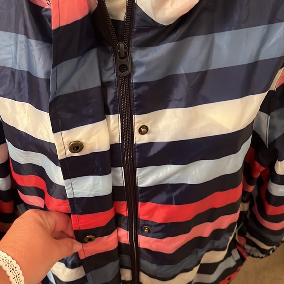 Joules rain coat ☔️ - Picture 6 of 8